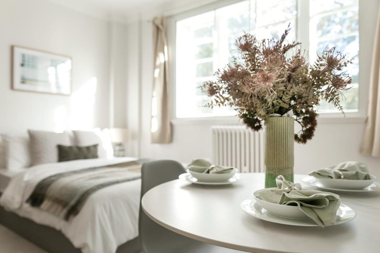 Beautifully Presented Centrally Located Studio Apartment London Exterior photo